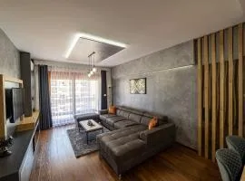 Apartments 28 Master Quart