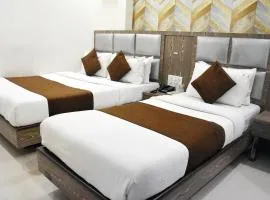 Hotel Sanjary Palace