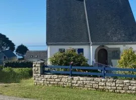 Les pieds dans l'eau ! Venez decouvrir cette charmante maison de 90m2 situee a Sarzeau !