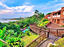 Seaglen Dunes Resort, beach hotel in Port Edward