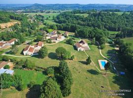 Gites de Fontenille Châtaigne, hotel v destinaci Le Buisson de Cadouin