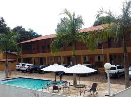 POUSADA RECANTO DO TRABALHADOR, hotel u gradu Rancharia