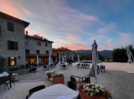 Albergo Ghirardini, hotel v destinaci Corniglio