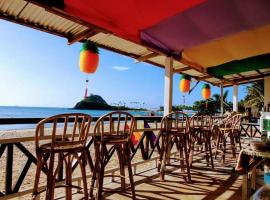 Dandal Bay View Inn Nacpan, Hotel in Locaroc