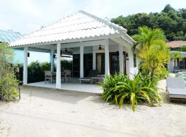 The Cove, resort in Panwa Beach