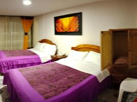 HOTEL GALERAS, viešbutis mieste Pastas