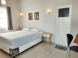 Rosemary Homestay, hotel barato en Batu