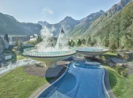 Aqua Dome 4 Sterne Superior Hotel & Tirol Therme Längenfeld: Längenfeld şehrinde bir otel