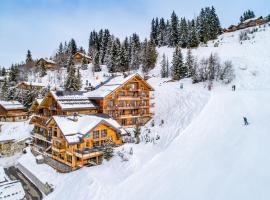 Hôtel l'Hélios, hotel di Meribel