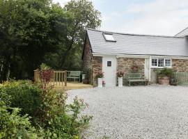 Barn Acre Cottage, rental liburan di Newquay