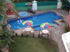 Goa Garden Resort - Sandray Apartments & Villa at Benaulim - Colva beach, hotell Colvas