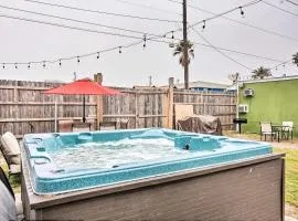 Walkable Galveston Apartment with Hot Tub Access