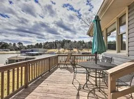 Lake Sinclair Cottage with Deck and Boat Dock!