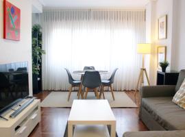 Bilbao Apartment Lasai con parking directo: Bilbao şehrinde bir daire