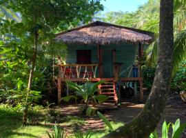 ENSUEÑOS miskita house, holiday rental in Little Corn Island