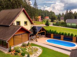 3 Bedroom Beautiful Home In Brestovac, hotel u gradu Novo Zvecevo