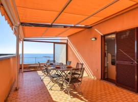 Amazing Home In Puntarospo With House Sea View, holiday home in Litorno