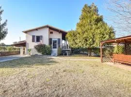 Lovely Home In Manerba Del Garda With Kitchen