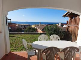 "Sardinia Blue Home" Vista mare, tramonti mozzafiato su Golfo Asinara, giardino, parking e Wi-Fi, chata v destinácii Castelsardo