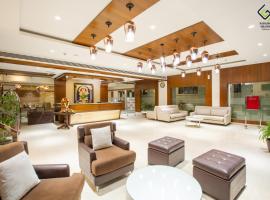 Hotel Saradha Grande: Pudukkottai şehrinde bir otel