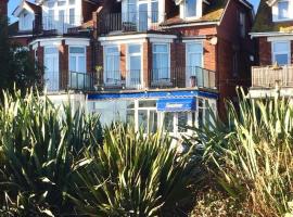 Seaview Sanctuary, guest house in Eastbourne
