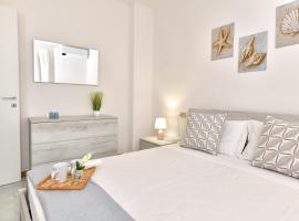 Residence Chiaro di Luna, serviced apartment in San Teodoro