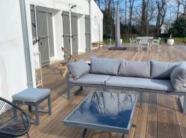 Maison spacieuse à deux pas de la plage …，位于勒帕莱的酒店