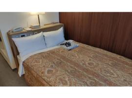 Central Hotel Toride - Vacation STAY 09921v، فندق في Toride