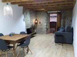 Ca la Francisqueta, La Tina i el Deso Apartament Solsona