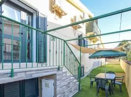 Awesome Home In Siniscola With 3 Bedrooms And Wifi