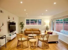 Private Seattle Getaway Home Near Lake Washington!