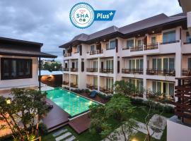 Le Patta Hotel Chiang Rai SHA Extra Plus, отель в Чианграе