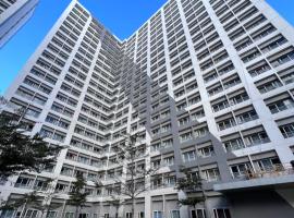 Taguig City Grace Residences with small balcony, hotel in Manila