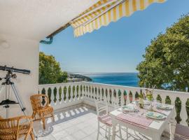 1 Bedroom Nice Apartment In Stara Baska, hotel em Stara Baška