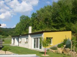 Apartmán Kurdějov, hotel v Hustopečích