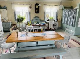 Pollin Piha, hotel a Töfsala