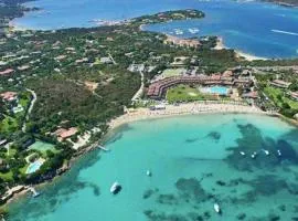 CELESTE Central Apartment in Porto Rotondo with private parking