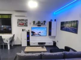 Apartma Auriga, hotel keluarga di Portoroz