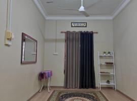 Kubang Kerian DECO HOMESTAY 3Bedroom2Bathroom Aircond Wifi, hotel in Kota Bharu