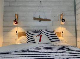 Studio au bord du lac d'Eguzon, hotel a Éguzon-Chantôme