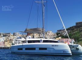 Marina Yacht Charter, boat in Rosignano Solvay