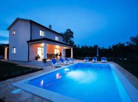 Villa 3M, holiday home in Kanfanar