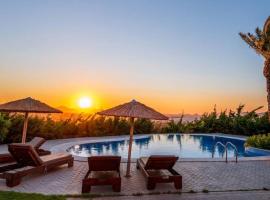 Breathtaking view guesthouse2, ξενοδοχείο στο Ψαλίδι