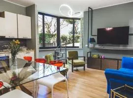 Nuovissimo trilocale nel verde a 400 m dal mare