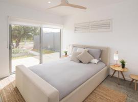The Bay House - Gracetown, Margaret River - NEW, hotel in Gracetown
