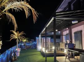 BreezyBlue - Vacation STAY 64820v, hotel med parkering i Awaji