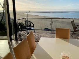 WATERFRONT Home, vila v destinaci Nelson