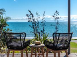 Waiheke Beachfront Apartment, hotel en Blackpool