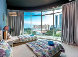 Cozy Home with Spectacular View, self-catering accommodation in Bayan Lepas