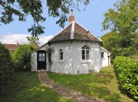 Truffle Cottage, Chichester, vilă din Chichester